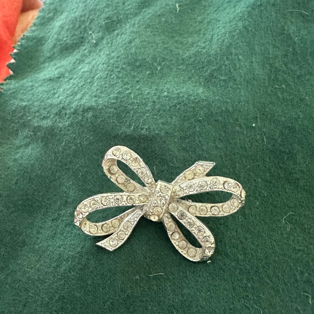 INC International Concepts Silver Crystal Bow Brooch
